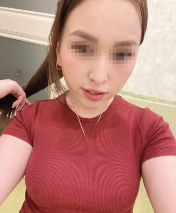 🌟 Со мной ты сможешь окунуться в мир наслаждений и удовольствия. Я знаю, как доставить истинное удовольствие и провести незабываемое время в Москве. 🌃
У меня есть большой опыт, и я открыта для новых экспериментов. Ты можешь рассчитывать на максимальное удовлетворение и релакс в моей компании. 😌
У меня есть отличные отзывы, так что ты можешь быть уверен, что я достойна твоего внимания. По запросу я с удовольствием отправлю тебе свои фото, чтобы ты мог убедиться в моей красоте и сексуальности. 💋
Живу в Москве и готова приехать к тебе в любое время, чтобы погрузиться в море удовольствия. 🌊 Не теряй времени, я жду тебя! 💫 Дарья